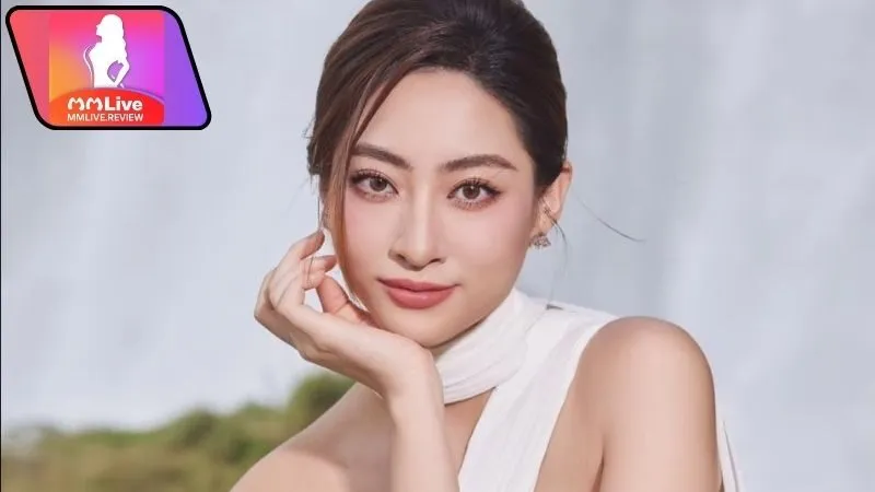 Lương Thùy Linh là ai? Hành trình từ cô gái nhỏ đến hoa hậu 2 Lương Thùy Linh là ai?