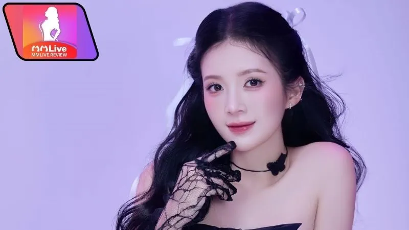 Ngọc Huyền Là Ai? Hành Trình Trở Thành Một Hot Girl 2 Giới thiệu chung về hot girl Ngọc Huyền