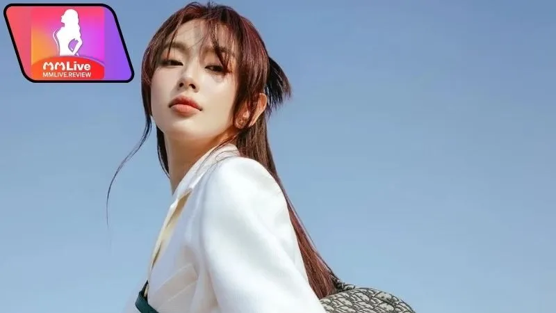 Nguyễn Thúc Thùy Tiên Là Ai? Hoa Hậu Việt Nam Tỏa Sáng 4 Thành công sau khi giành vương miện