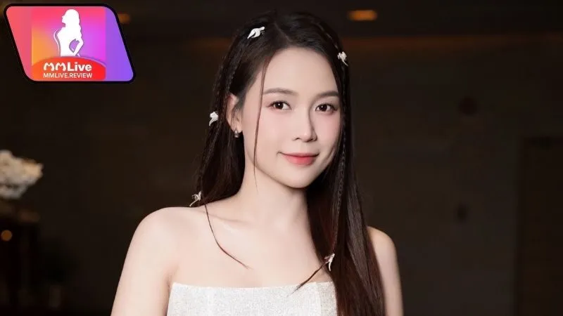 Sam Là Ai? Người Đẹp Đa Tài Của Showbiz Việt Nam 1 sam-la-ai