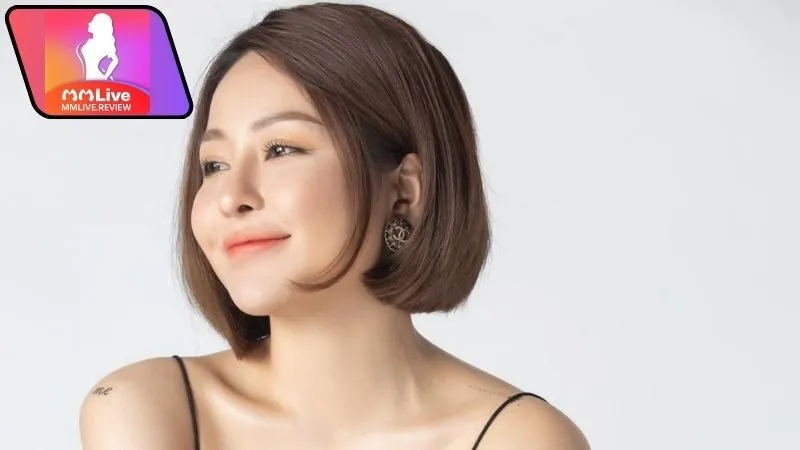 Trâm Anh Là Ai? Hành Trình Đầy Màu Sắc Của Cô Gái Đặc Biệt 4 Đời tư và cuộc sống cá nhân